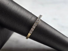 Load image into Gallery viewer, Womens Vintage Estate 14K Yellow Gold Diamond Ring, 1.7g E5738