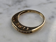 Load image into Gallery viewer, Womens Vintage Estate 10K Yellow Gold Diamond LOVE YOU Ring 2.2g #E5745