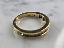 Load image into Gallery viewer, Womens Vintage Estate 14K Yellow Gold Diamond Ring 4.0g E5752