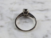 Load image into Gallery viewer, Womens Vintage Estate 14k White Gold Diamond Engagement Ring 2.3g E5758