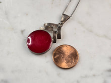 Load image into Gallery viewer, Womens Vintage Estate Sterling Silver Modernist Pendant Necklace 4.6g E5767
