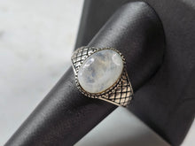 Load image into Gallery viewer, Womens Vintage Estate Sterling Silver Modernist Moonstone Ring 5.5g E5789
