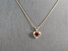 Load image into Gallery viewer, Womens Vintage Estate 14K Gold Necklace w/ Garnet Heart Pendant 2.3g #E5796