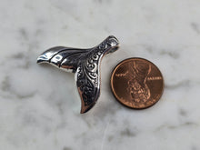 Load image into Gallery viewer, Womens Sterling Silver Modernist Whale Tail Pendant 8.2g E5806