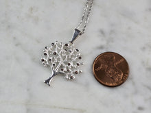 Load image into Gallery viewer, Womens Vintage Sterling Silver Tree Of Life Pendant Necklace 4.0g E5815