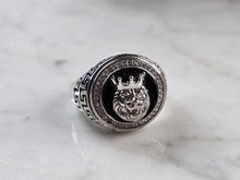 Load image into Gallery viewer, Mens Sterling Silver Lions Head Ring 12.2g E5834