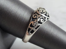 Load image into Gallery viewer, Womens Vintage Estate Sterling Silver Kabana Heart Ring 3.3g E5848