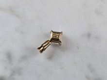 Load image into Gallery viewer, Womens Vintage Estate 14K Gold Diamond Pendant 0.5g #E5854