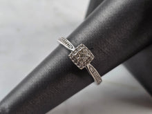 Load image into Gallery viewer, Womens Vintage Estate 10K White Gold Diamond Ring, 2.2g E5856