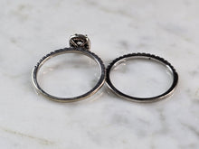 Load image into Gallery viewer, Womens Vintage Estate 10K White Gold Diamond Ring Set, 2.8g E5857