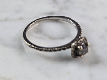 Load image into Gallery viewer, Womens Vintage Estate 10K White Gold Diamond Ring Set, 2.8g E5857