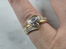 Load image into Gallery viewer, Womens Vintage Estate 14K Yellow Gold Diamond Heart Ring 5.0g E5862