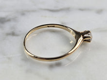 Load image into Gallery viewer, Womens Vintage Estate 14K Yellow Gold Diamond Engagement Ring, 1.4g E5865