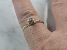 Load image into Gallery viewer, Womens Vintage Estate 14K Yellow Gold Diamond Engagement Ring, 1.4g E5865