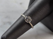 Load image into Gallery viewer, Womens Vintage Estate 14K White Gold Diamond Engagement Ring, 2.0g E5866
