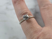 Load image into Gallery viewer, Womens Vintage Estate 14K White Gold Diamond Engagement Ring, 2.0g E5866