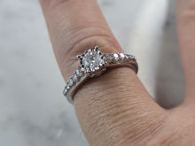 Load image into Gallery viewer, Womens Vintage Estate 14K White Gold Diamond Ring, 3.5g E5871