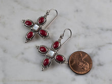 Load image into Gallery viewer, Womens Estate Sterling Silver Southwestern Coral Earrings 6.8g E5873