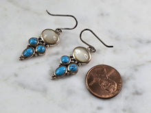 Load image into Gallery viewer, Womens Estate Sterling Silver Southwestern Turquoise Earrings 5.7g E5874