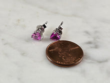 Load image into Gallery viewer, Womens Estate Sterling Silver Pink Sapphire Heart Stud Earrings 1.3g E5889