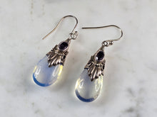 Load image into Gallery viewer, Womens Estate Sterling Silver Modernist Moonstone Glass Earrings 8.3g E5890