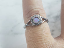 Load image into Gallery viewer, Womens Vintage Estate Sterling Silver Pink Opal Stone Ring 2.4g E5903