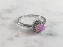 Load image into Gallery viewer, Womens Vintage Estate Sterling Silver Pink Opal Stone Ring 2.5g E5933