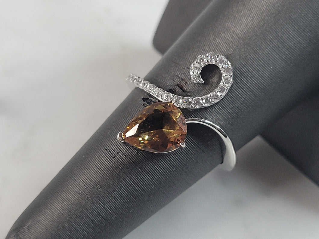 Womens Estate Sterling Silver Modernist Citrine Ring 3.2g E6018