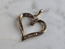 Load image into Gallery viewer, Womens Vintage Estate 10K Gold Diamond Heart Pendant 1.4g #E6035