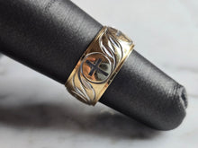 Load image into Gallery viewer, Womens Vintage Estate 14K Yellow Gold Religious Cross FG Ring 5.4g E6058