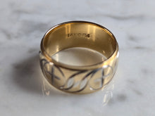 Load image into Gallery viewer, Womens Vintage Estate 14K Yellow Gold Religious Cross FG Ring 5.4g E6058