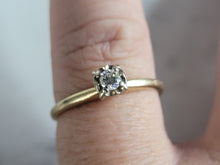 Load image into Gallery viewer, Womens Vintage Estate 14k Gold Diamond Engagement Ring 2.2g #E6061
