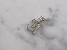 Load image into Gallery viewer, Womens Sterling Silver Initial Letter " E " Pendant 0.3g E6072