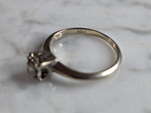 Load image into Gallery viewer, Womens Vintage Estate 14k White Gold Diamond Engagement Ring 2.0g #E6076