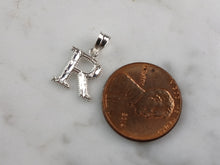 Load image into Gallery viewer, Womens Sterling Silver Initial Letter " R " Pendant 0.3g E6085