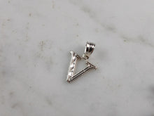 Load image into Gallery viewer, Womens Sterling Silver Initial Letter " V " Pendant 0.3g E6088