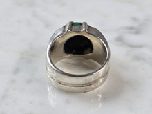 Load image into Gallery viewer, Womens Vintage Estate Sterling Silver Southwestern Turquoise Ring 15.8g E609