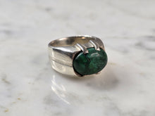 Load image into Gallery viewer, Womens Vintage Estate Sterling Silver Southwestern Turquoise Ring 15.8g E609