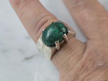 Load image into Gallery viewer, Womens Vintage Estate Sterling Silver Southwestern Turquoise Ring 15.8g E609