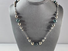 Load image into Gallery viewer, Womens Vintage Sterling Silver Natural Emerald Beaded Necklace 52.5g E6100