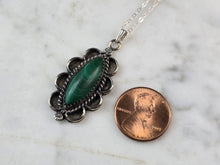 Load image into Gallery viewer, Womens Vintage Southwestern Sterling Silver Malachite Pendant Necklace 6.2g E616