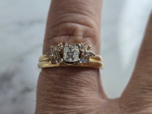 Load image into Gallery viewer, Womens Vintage Estate 14K Gold Diamond Ring Set 4.7g  E6170