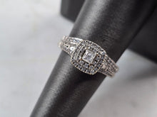 Load image into Gallery viewer, Womens Vintage Estate 10K White Gold Diamond Ring 5.1g E6227