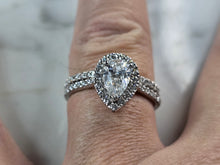 Load image into Gallery viewer, Womens Estate 14k White Gold Lab Diamond Ring Set 5.2g #E6228