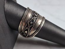Load image into Gallery viewer, Womens Vintage Estate Sterling Silver Southwestern Ring 4.2g E622