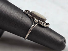 Load image into Gallery viewer, Womens Vintage Estate Sterling Silver Southwestern Style Ring 2.3g E623