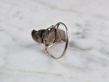 Load image into Gallery viewer, Womens Vintage Estate Sterling Silver Southwestern Style Ring 2.3g E623