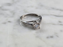 Load image into Gallery viewer, Womens Vintage Estate Platinum Diamond Ring Zales, 4.1g E6246
