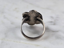 Load image into Gallery viewer, Womens Vintage Estate Sterling Silver Southwestern Style Ring 4.6g E624
