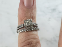 Load image into Gallery viewer, Womens Vintage Estate 14K White Gold Diamond Engagement Ring, 4.2g E6269